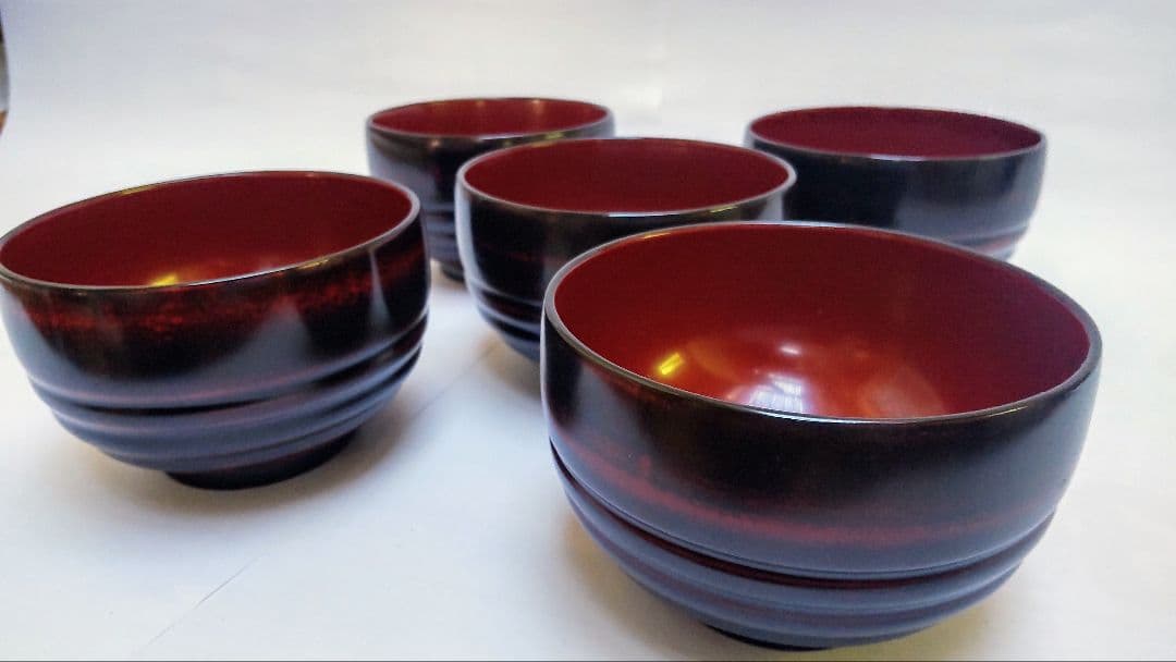 三筋まり椀/曙 天然木 高級美術漆器 うるし塗装 黒と赤の汁椀5個セット