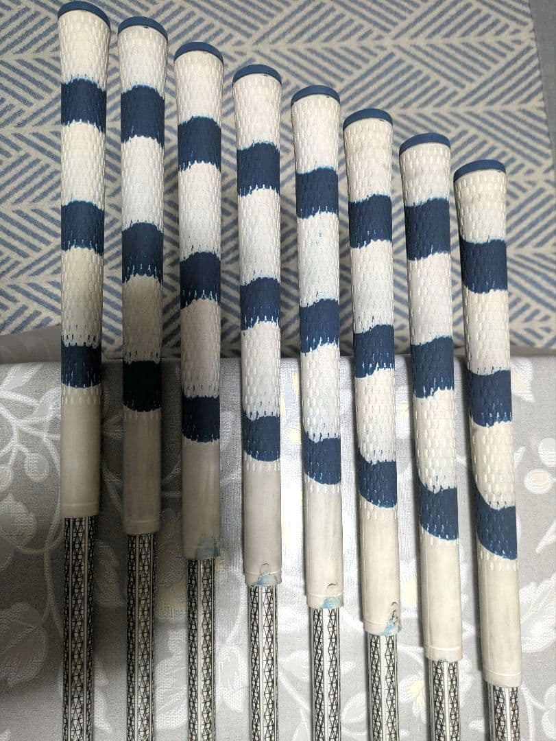 ブリジストン　PHYZ 2014　中古アイアン　ゴルフクラブ　8本セット