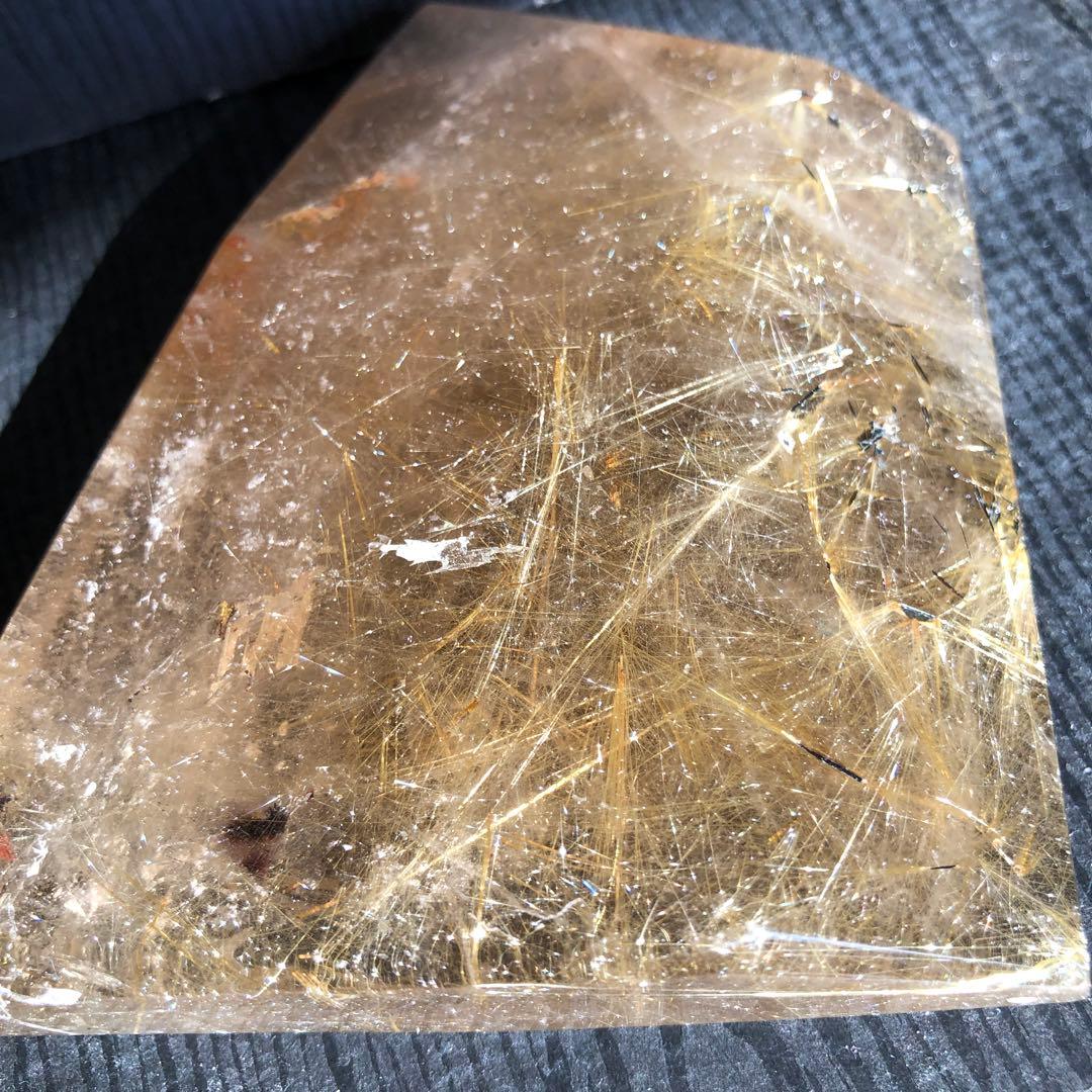 ❤️買い得　345g 観音様　最強財運超レア　強いパワー　ゴールドルチルクォーツ