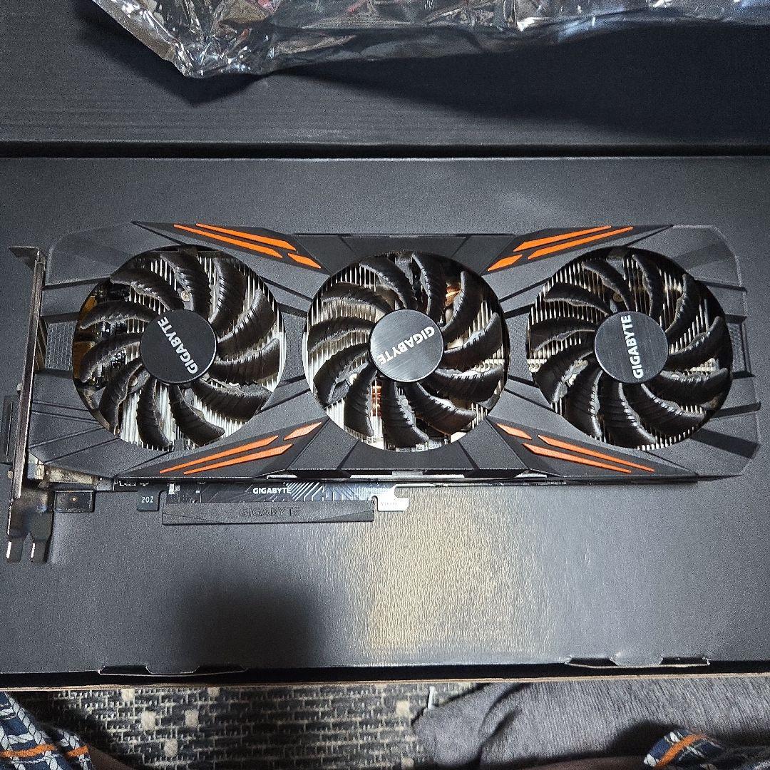 動作品ジャンク GeForce GTX 1080 GIGABYTE
