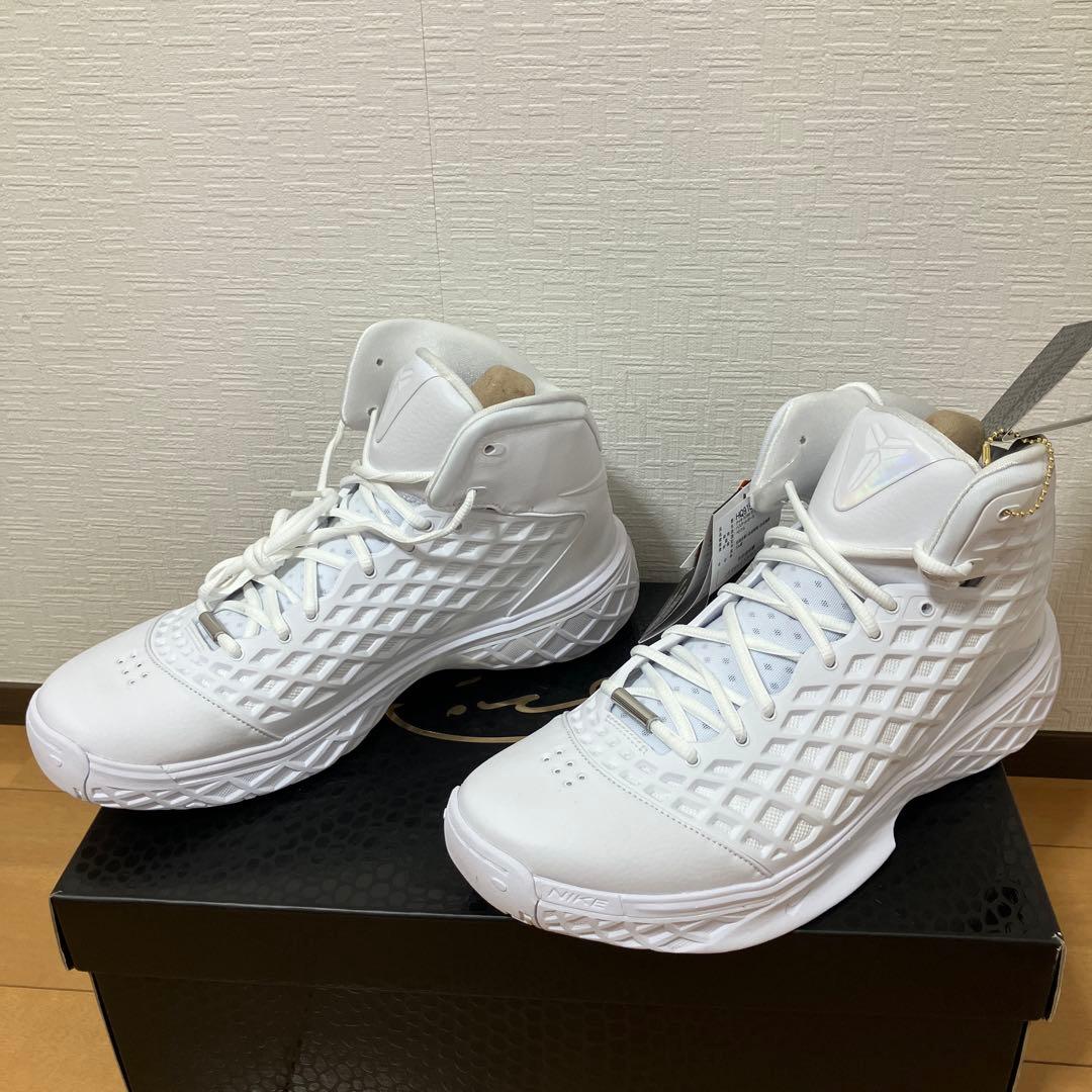 KOBE III PROTRO EP ホワイト 11