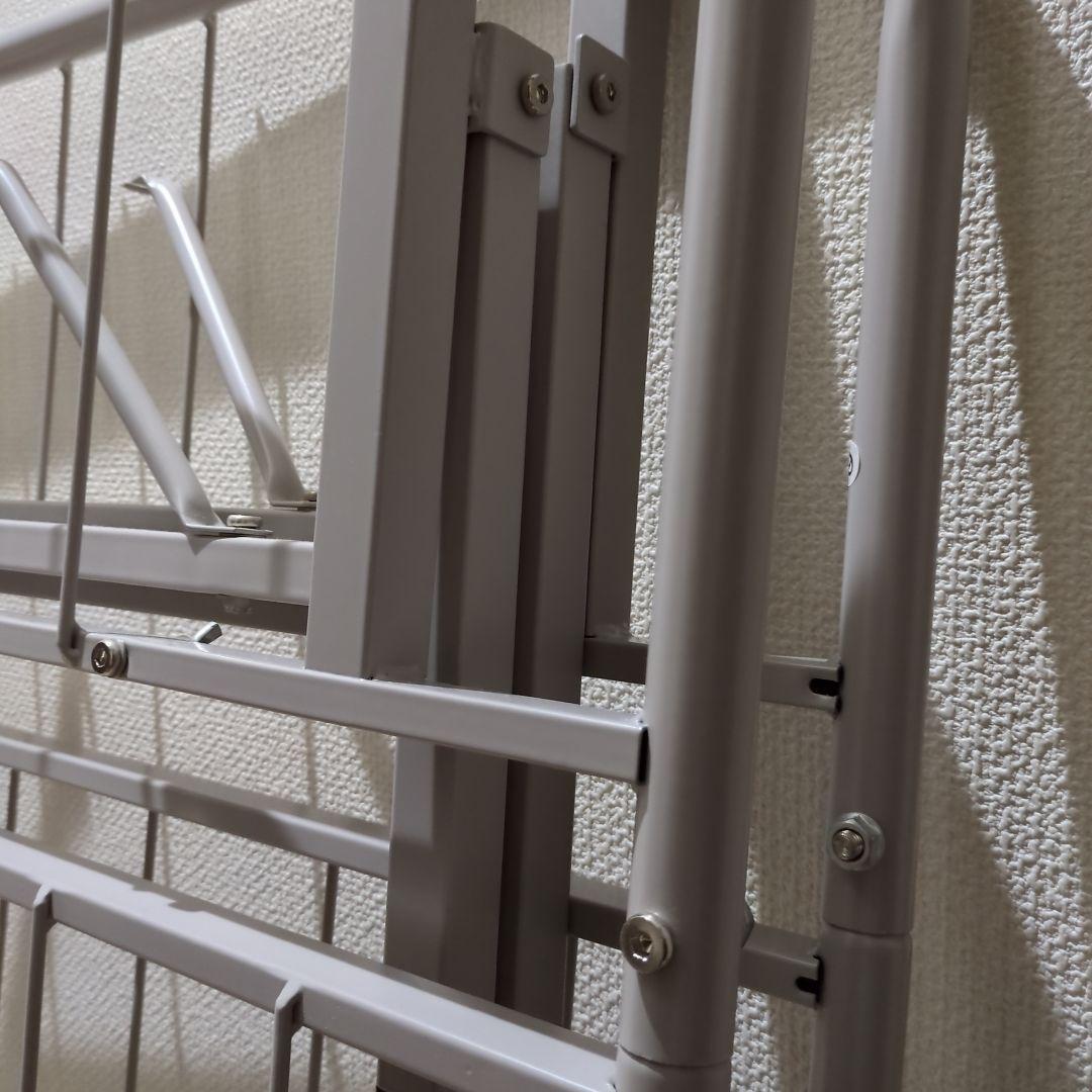 【美品】折りたたみ パイプベッド 頑丈 コンパクト グレー シングル スリム