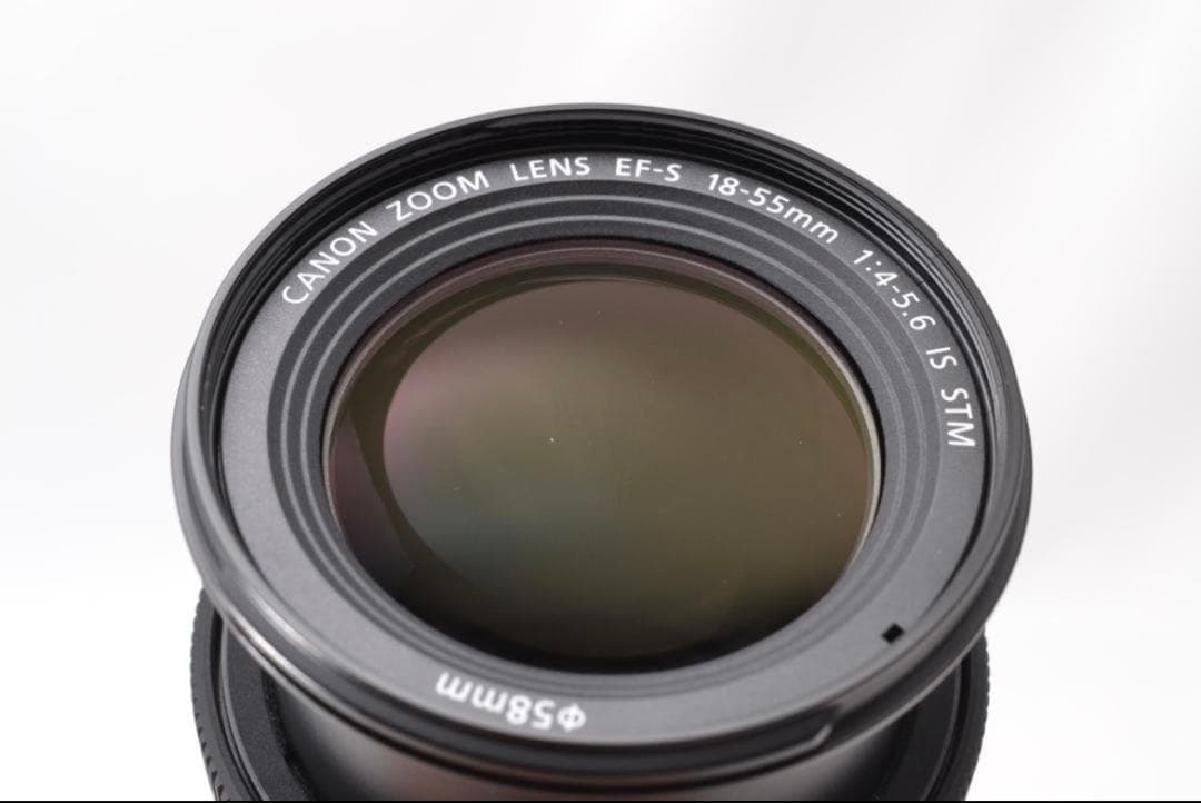 ■ 美品 ■ キャノン　Canon Kiss X10 レンズキット