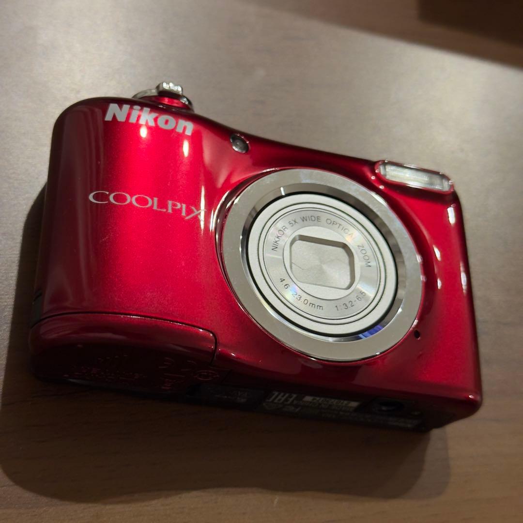 Nikon COOLPIX A10 レッド デジカメ