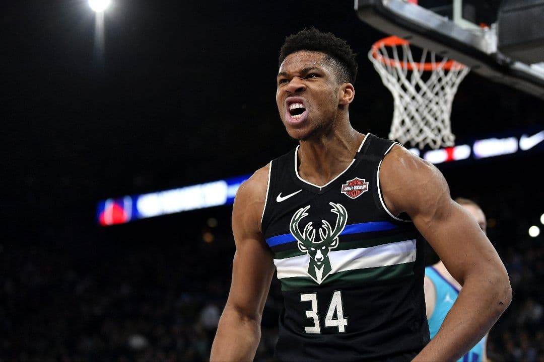 T*y様 NBA PROPLAYER ミルウォーキーバックス リバーシブルナイロ