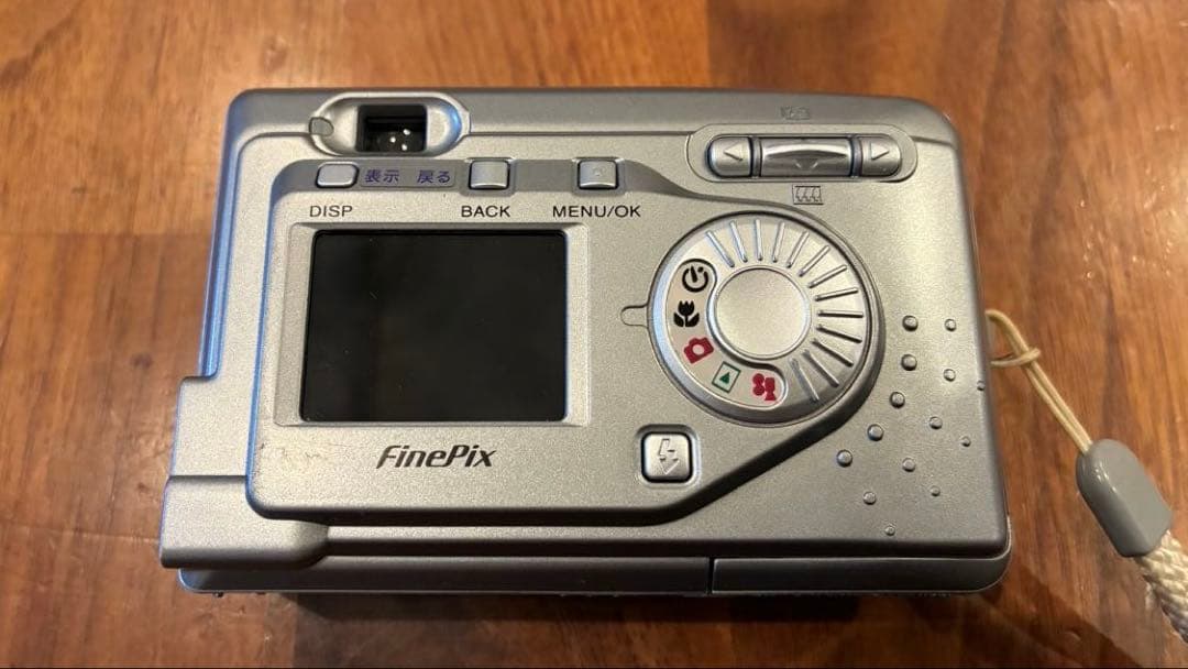 【動作確認済】FUJIFILM FinePix A203 オールドデジカメ 美品