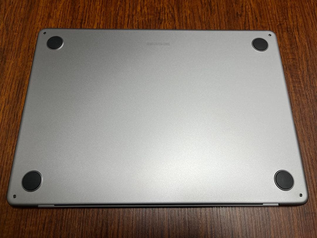 【美品】Apple MacBook Air M2 8GB 13.6インチ