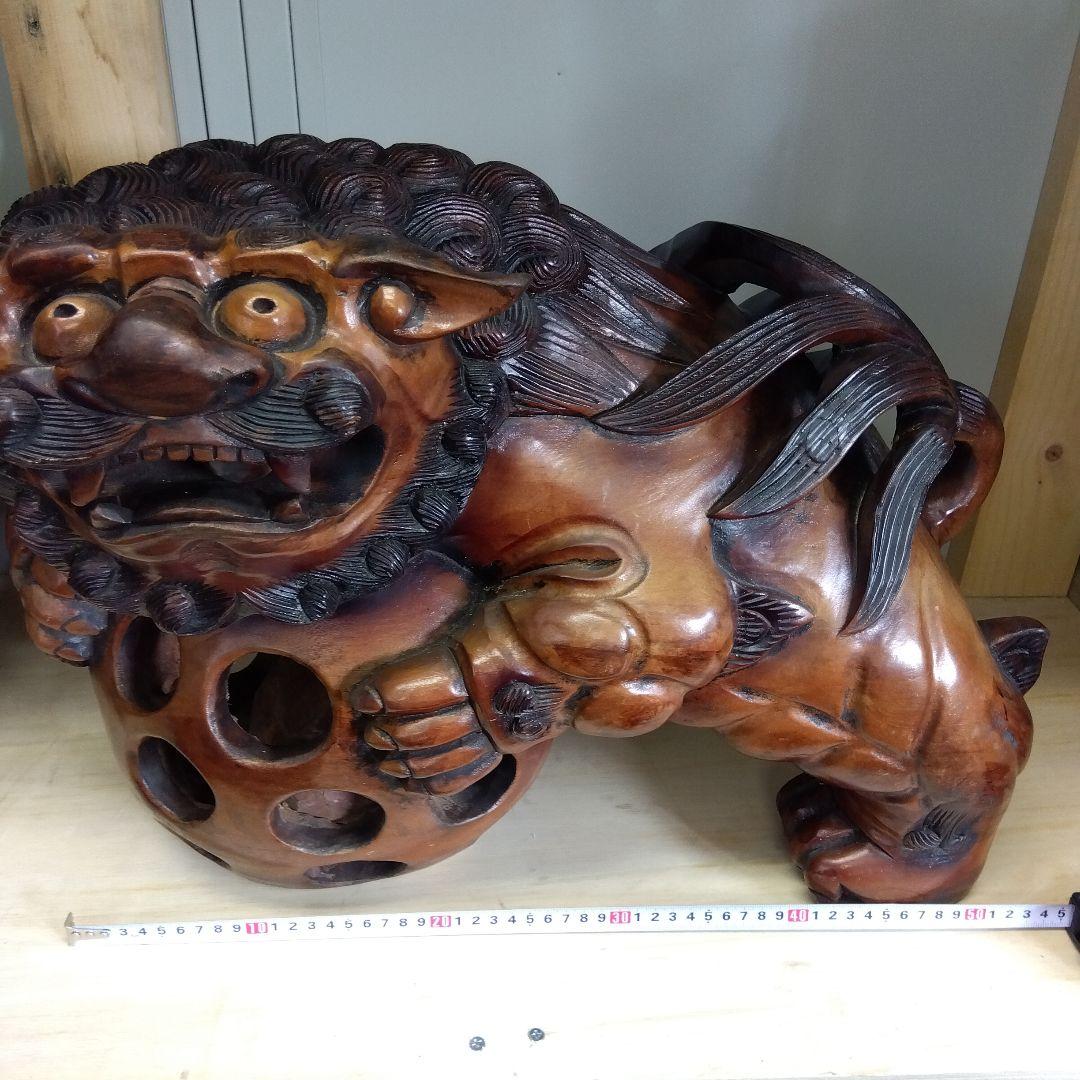 木製玉乗り獅子彫刻 　左玉乗り　②　厄除け