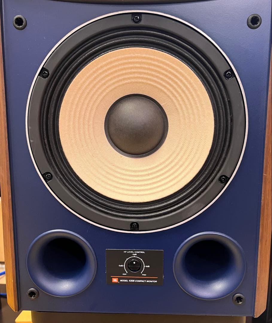 【送料無料】JBL4306 ブックシェルフ型モニタースピーカー