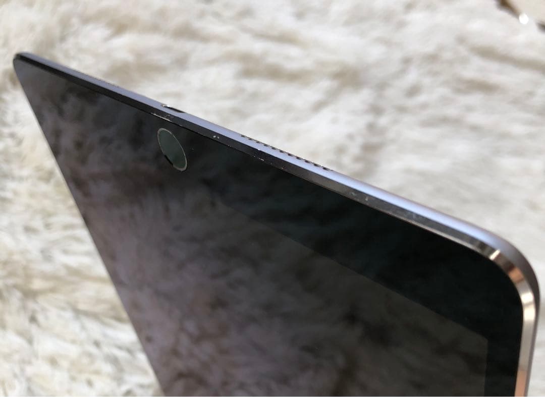 【完動品】iPad Pro 10.5 512GB SIMフリー【すぐ発送】