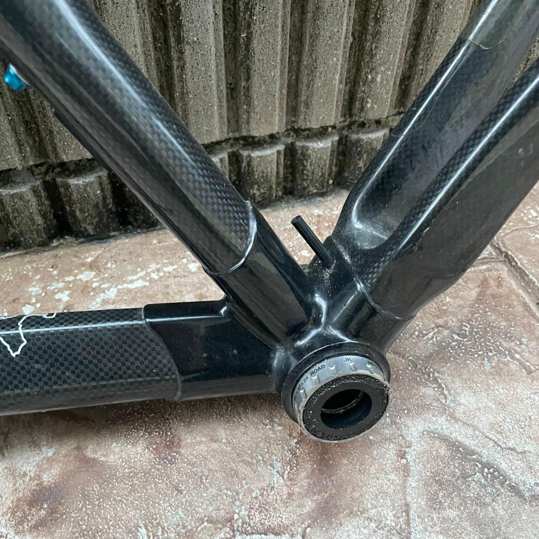 「Verenti」 ロードバイクフレーム フレーム「RHIGOS.0」 自転車