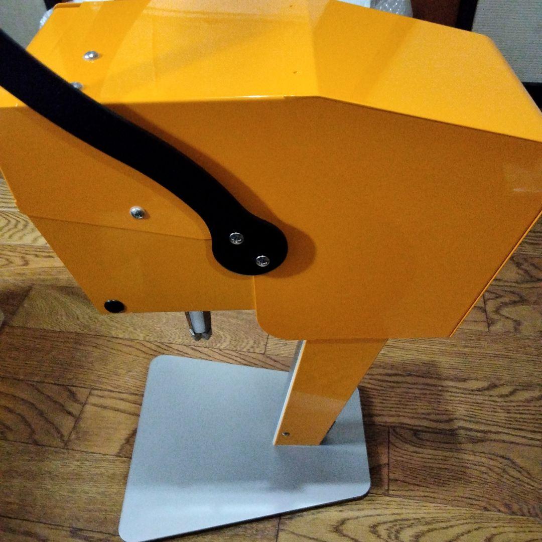 カジュッタ CJT3-03 オレンジ 果物絞り器