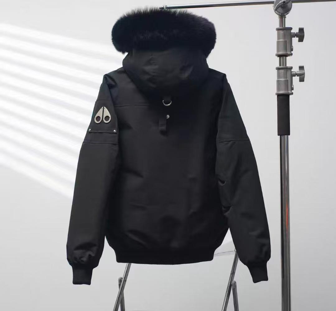 MOOSE KNUCKLESブラックダウンジャケット ファー付き