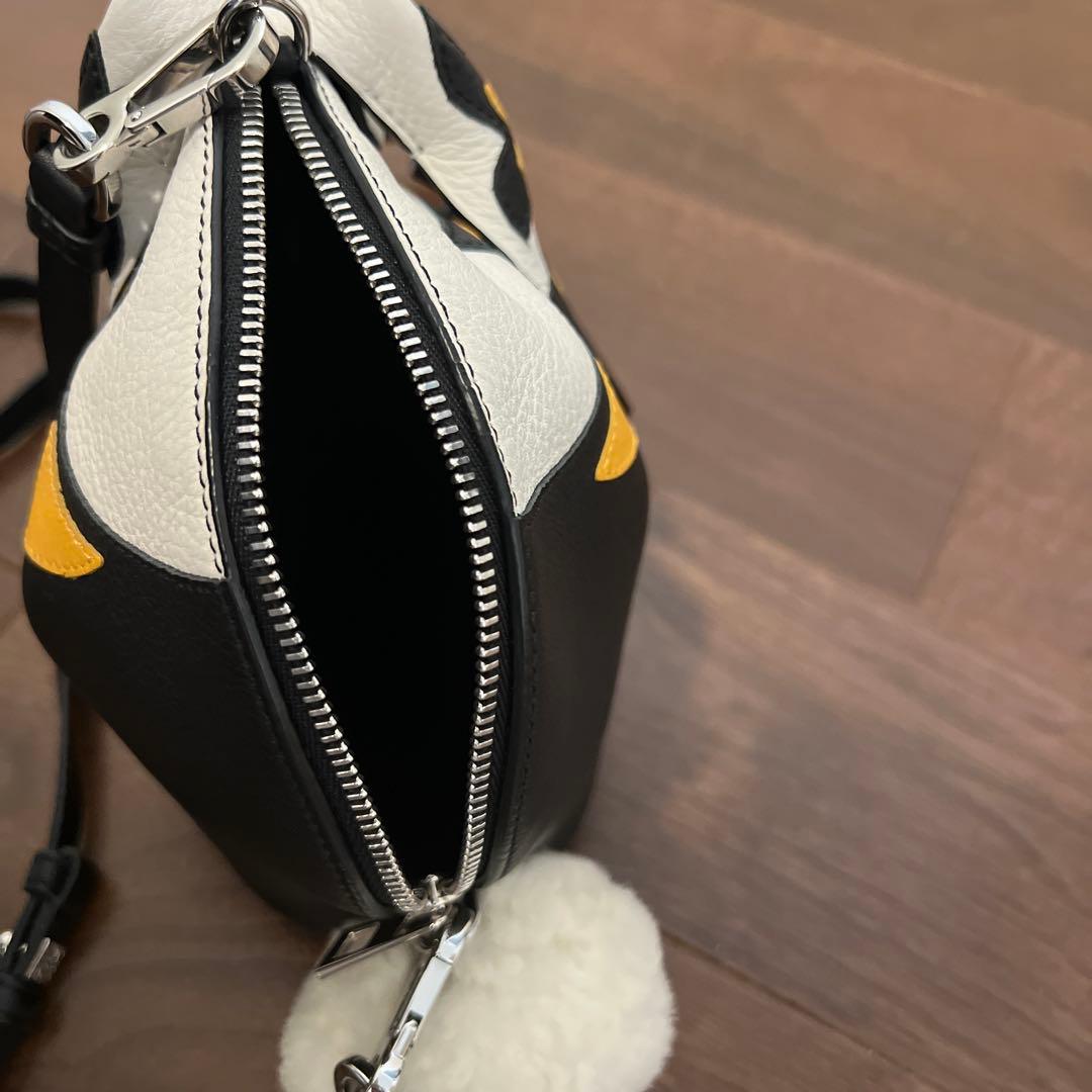 ロエベ　うさぎポーチポシェット