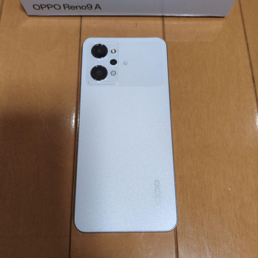 OPPO Reno9 A ホワイト