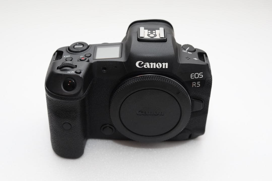 Canon EOS R5 一眼カメラボディ　【良品】