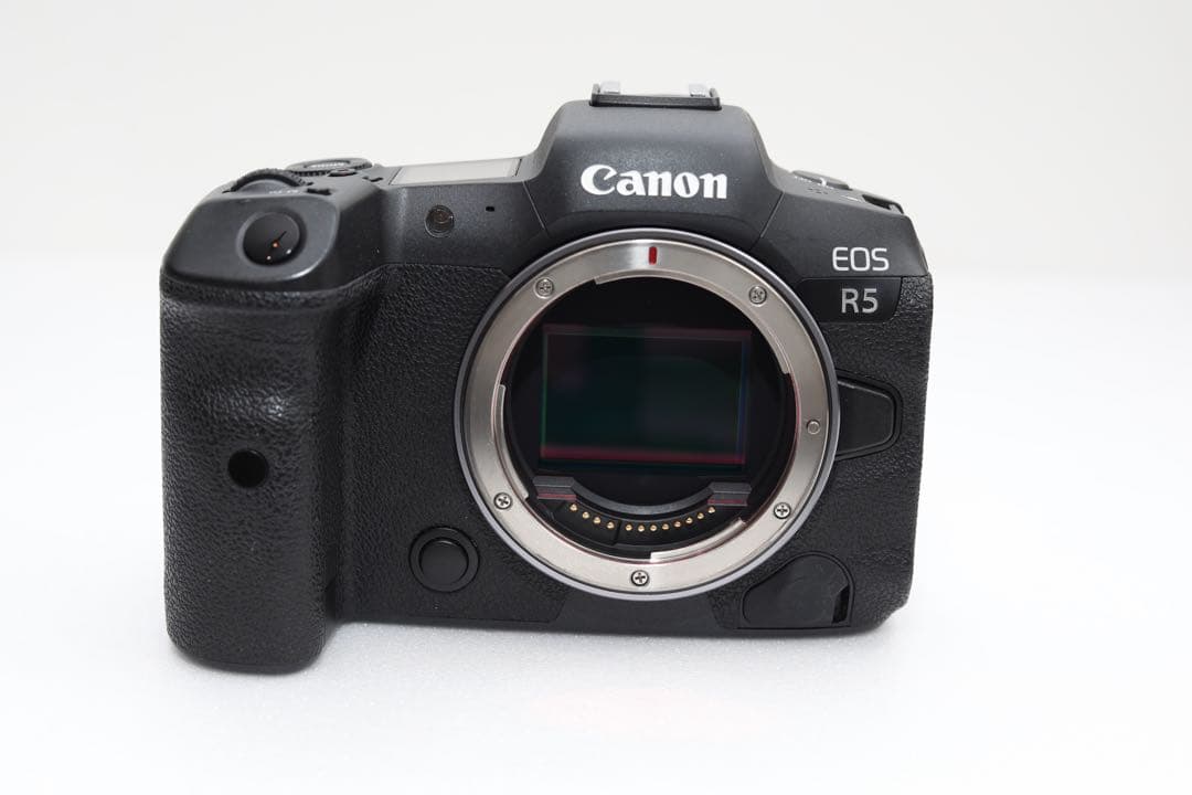 Canon EOS R5 一眼カメラボディ　【良品】