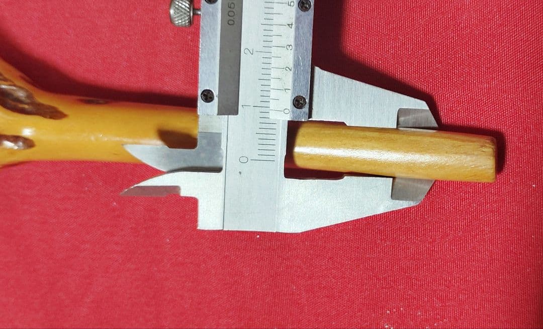 ヘラブナ釣り万力・希少天然杜松 弓型万力・杜松竿枕１点物希少です