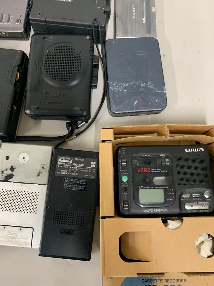 ポータブルプレーヤー まとめ売り.カセットプレーヤー.CDプレーヤーsony