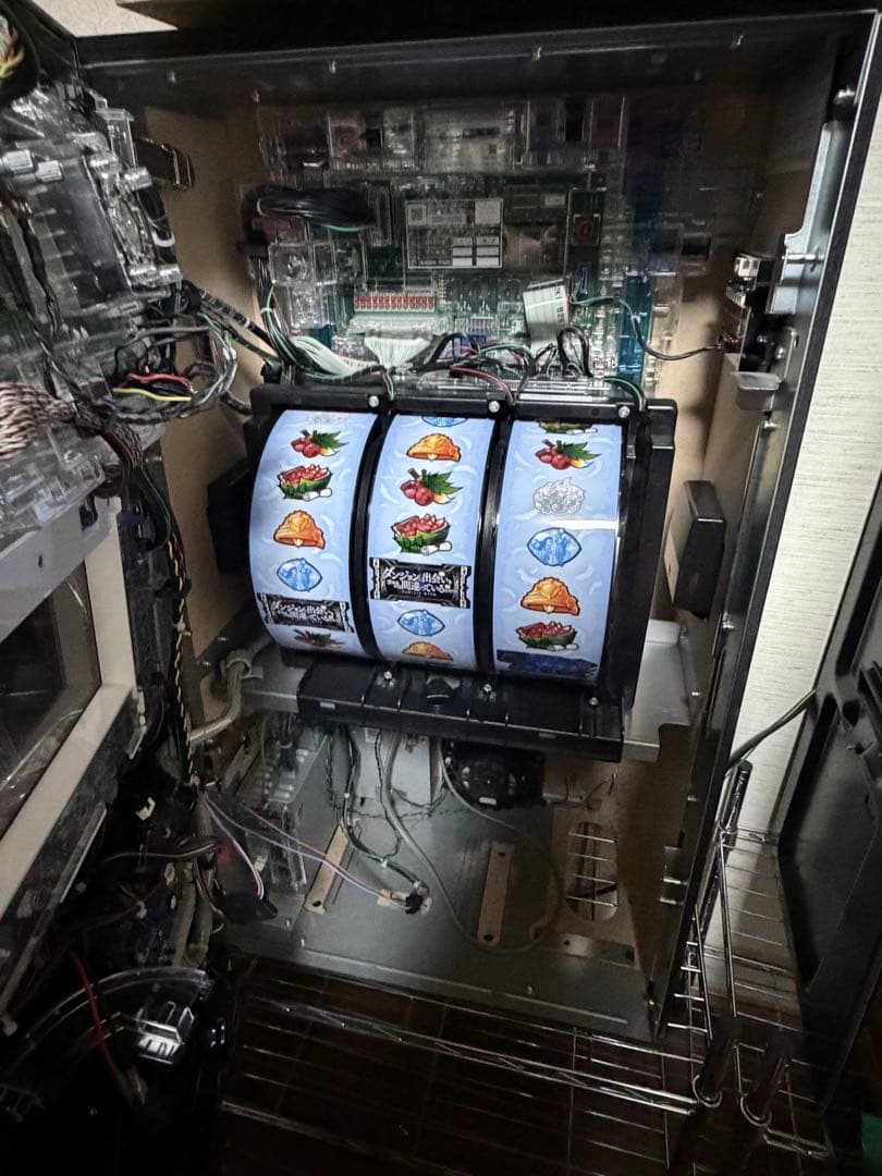 パチスロ　ダンまち2 実機　送料込み