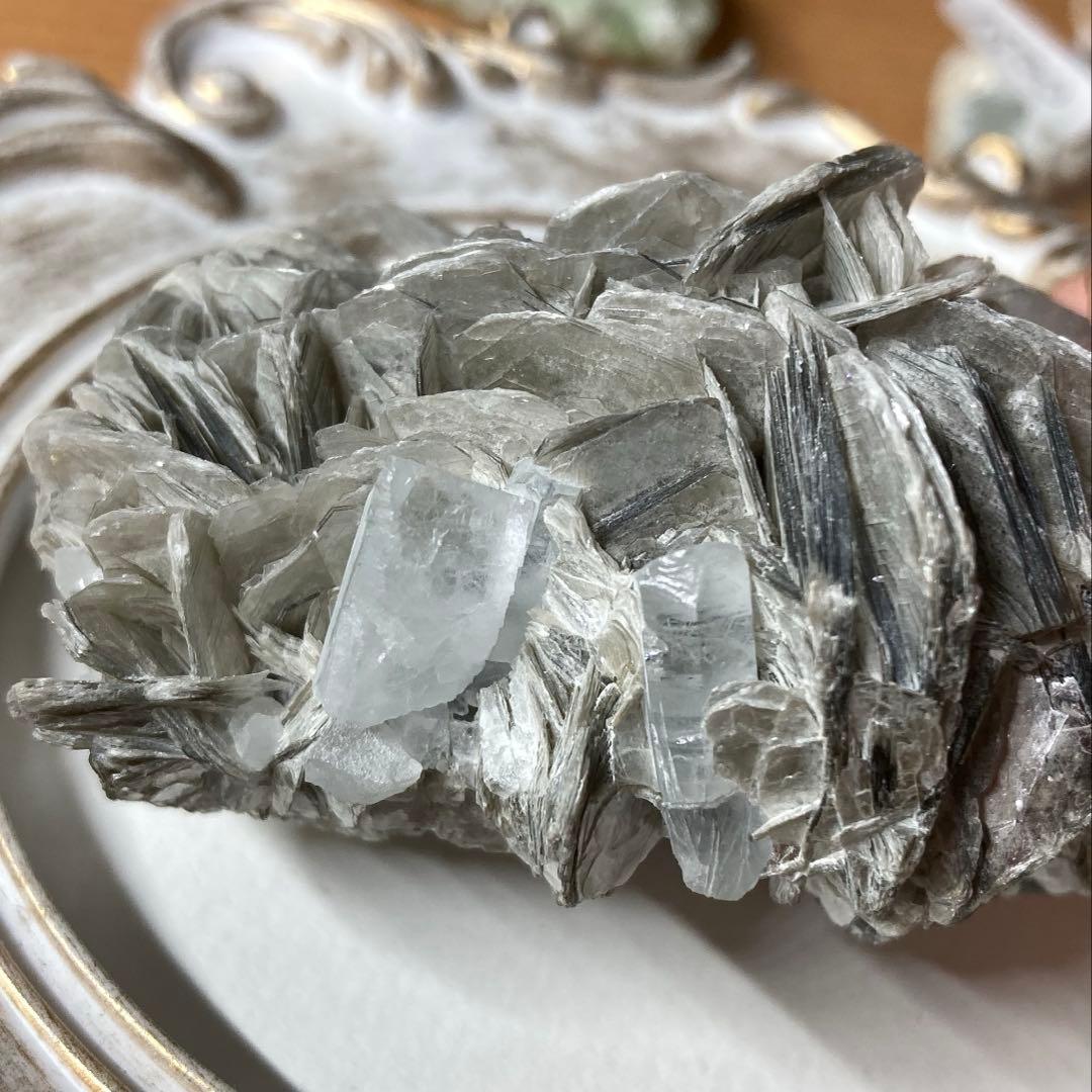 ナガール　アクアマリン　モスコバイト共生鉱　スカルドゥ