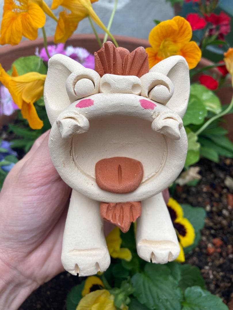 シーサー　魔除け　厄除け　御守り　笑顔　置物　陶器　沖縄　守神