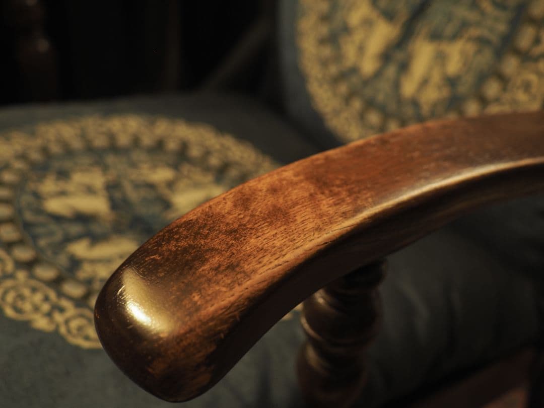 【値引中】“飛騨産業”キツツキアーム1pソファB