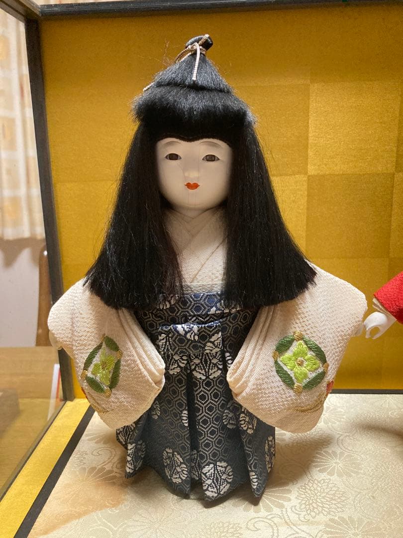 老舗人形専門店　千代の業　雛人形 ガラスケース付き