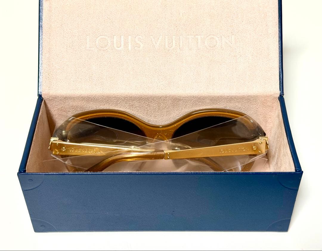 ■Bearcat■✨美品⚜️LOUIS VUITTON⚜️サングラス