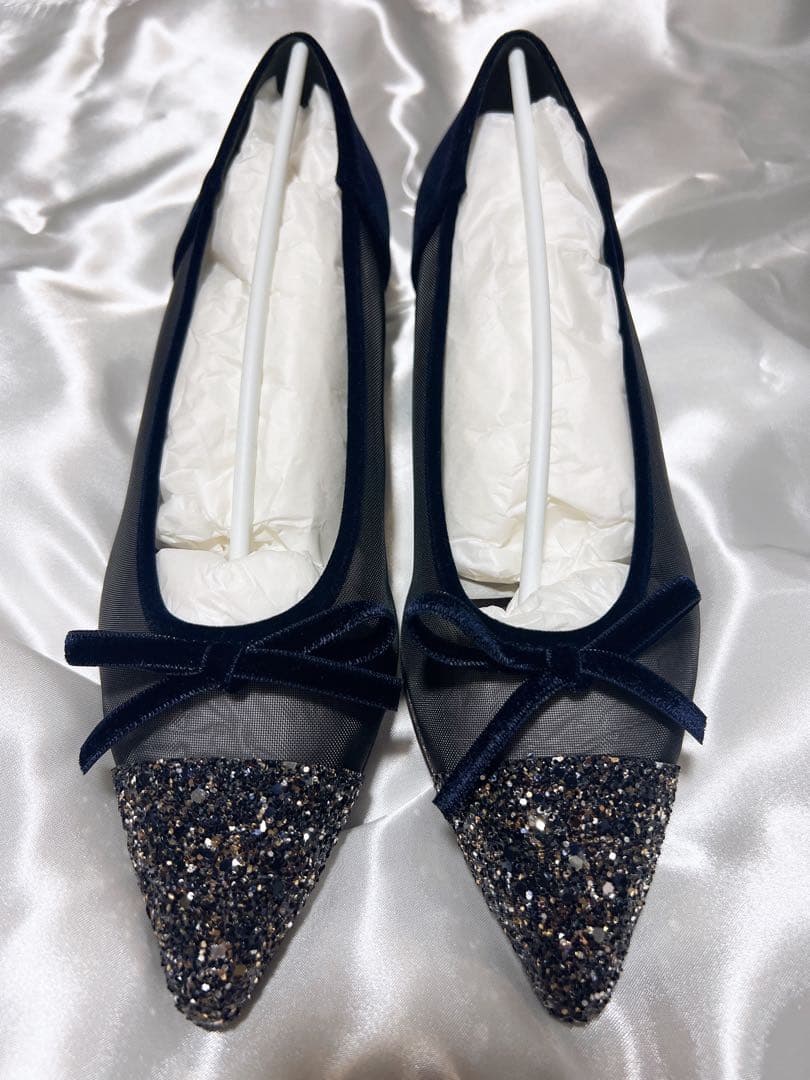 【完売商品✨】Le Talon ポインテッドトゥキャップチュールバレエ ネイビー