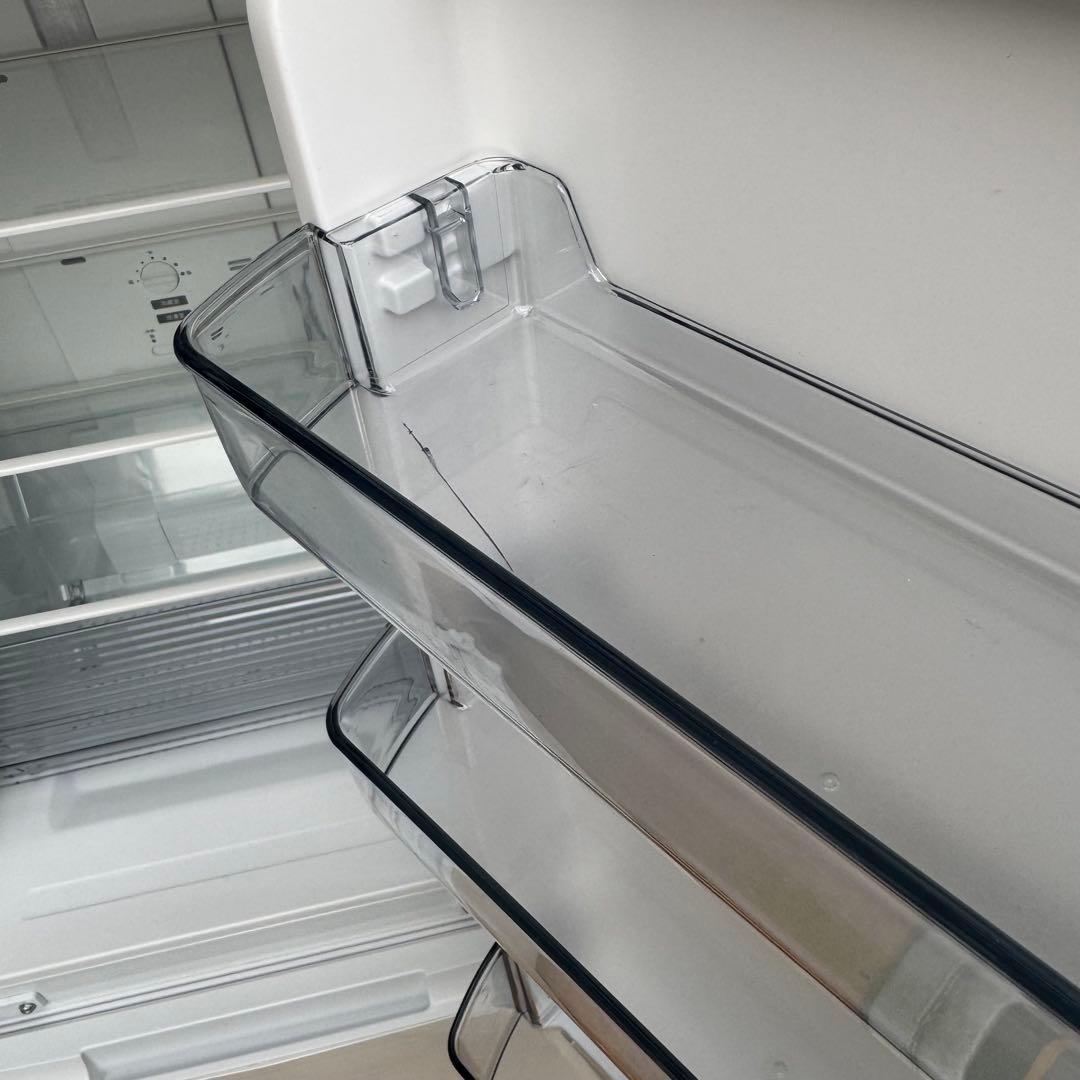 C7543★2022年製美品★シャープ　冷蔵庫　ホワイト 右.左開き　自動霜取り