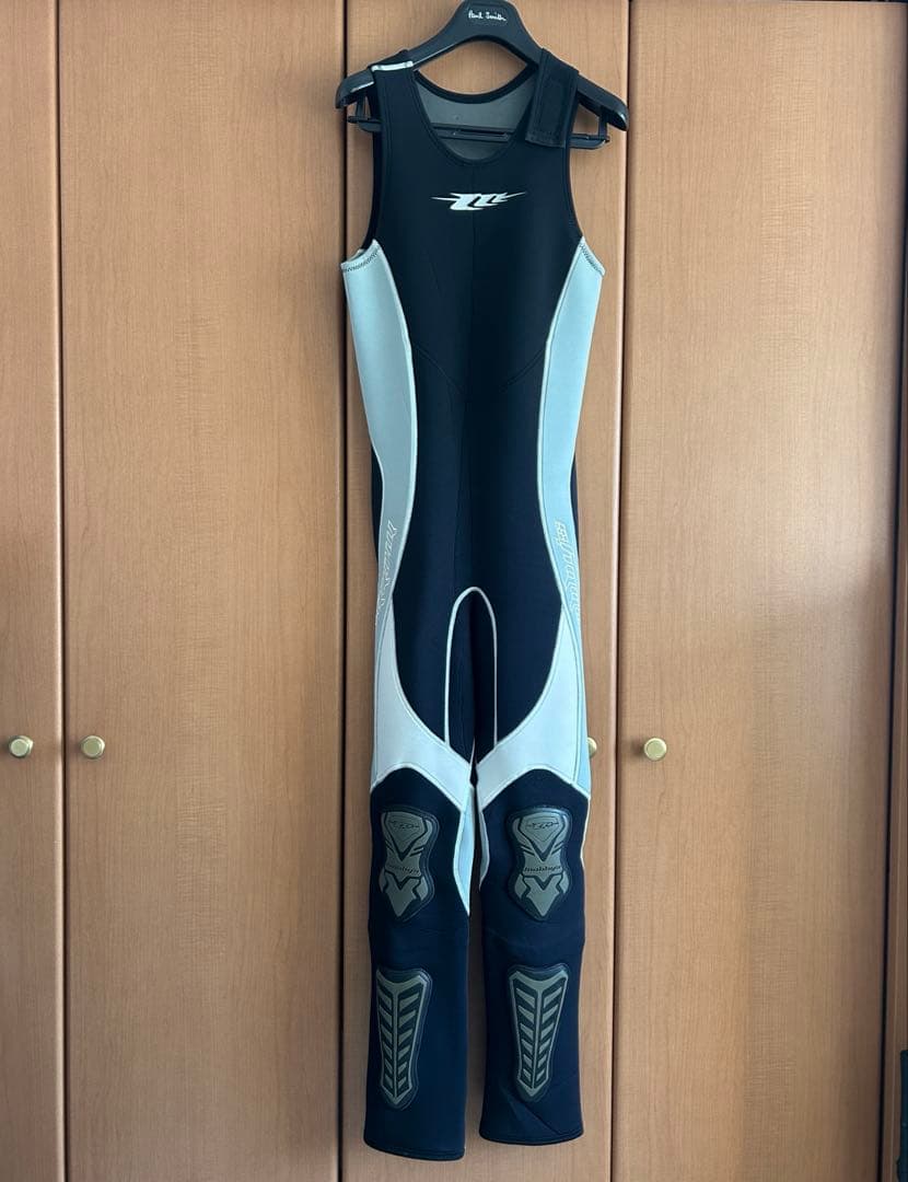 MOBBY'S ウエットスーツ