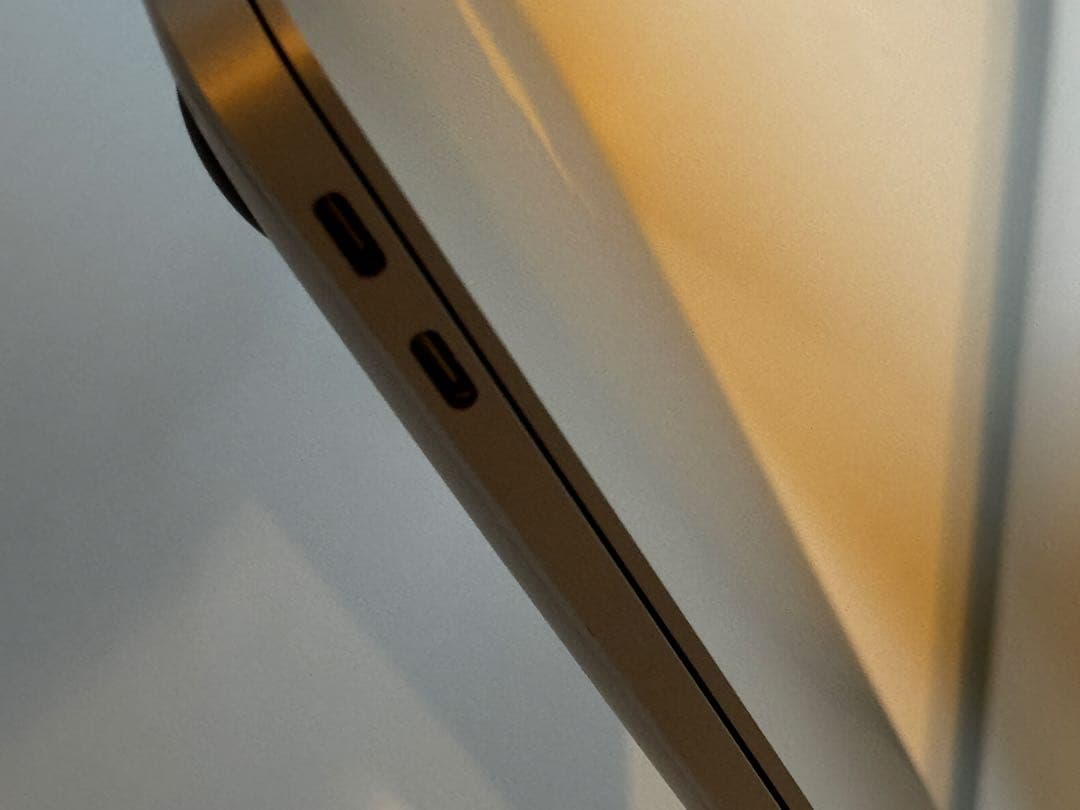 Apple MacBook Air M1 2020 13.3インチ　US