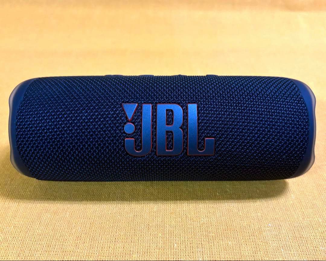 早い者勝ち‼️ JBL FLIP6 Bluetooth スピーカー 屋外でも活躍