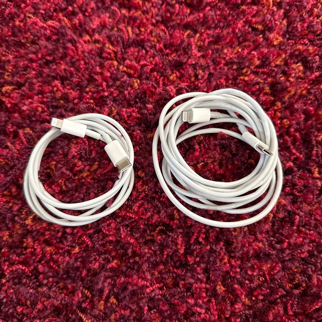 【kaai】iPhone12本体64GB ブラック オマケのケーブル付き