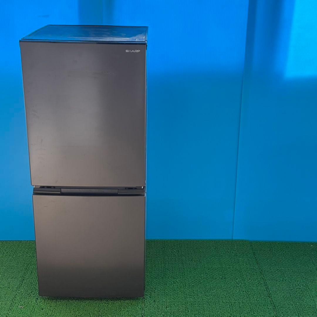 762 マッドブラック　付け替えどっちもドア　冷蔵庫　小型 一人暮らし　極美品