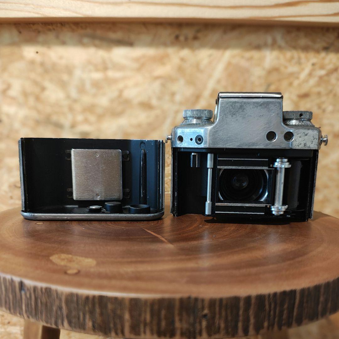 ボルシー C 35ミリ版二眼レフカメラ BOLSEY C