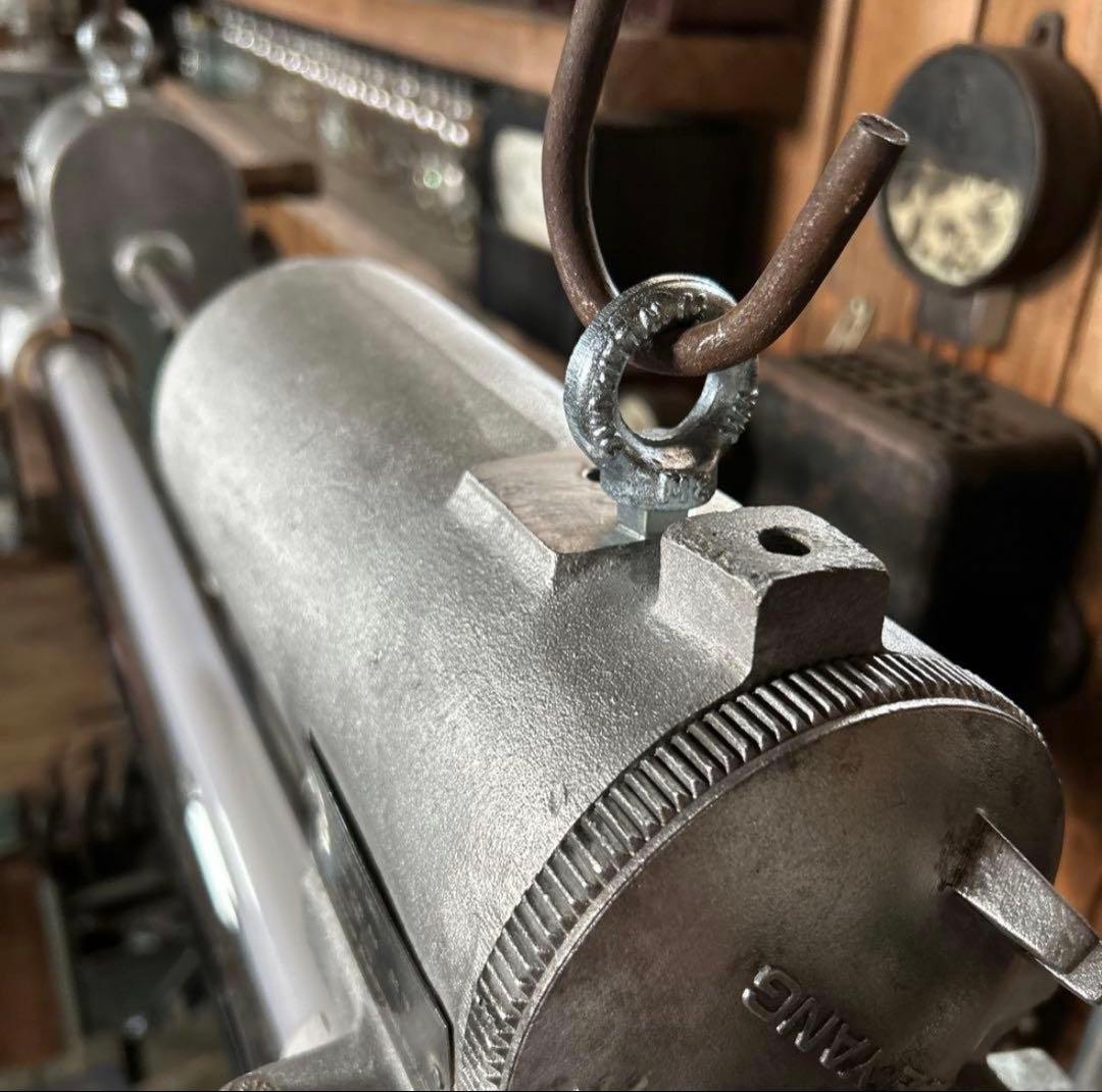 インダストリアル　ビンテージ　ランプ　1129