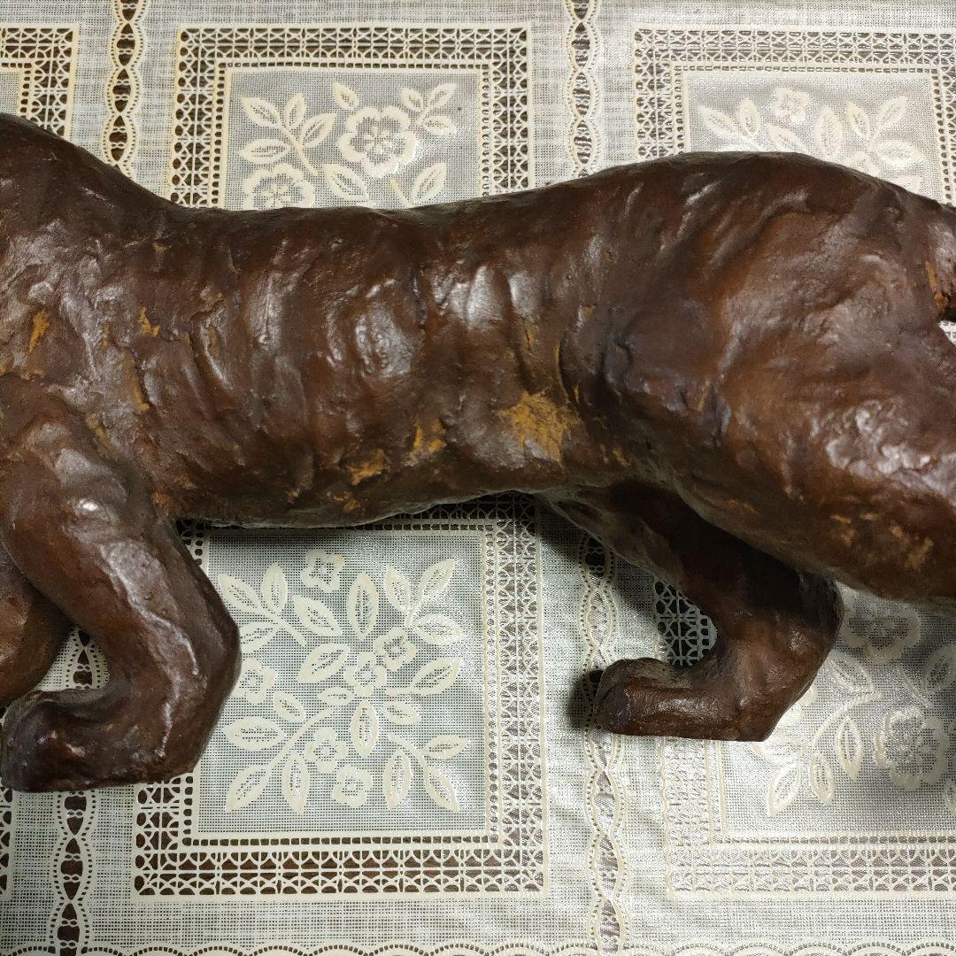 ブロンズ製『虎』作家刻印入