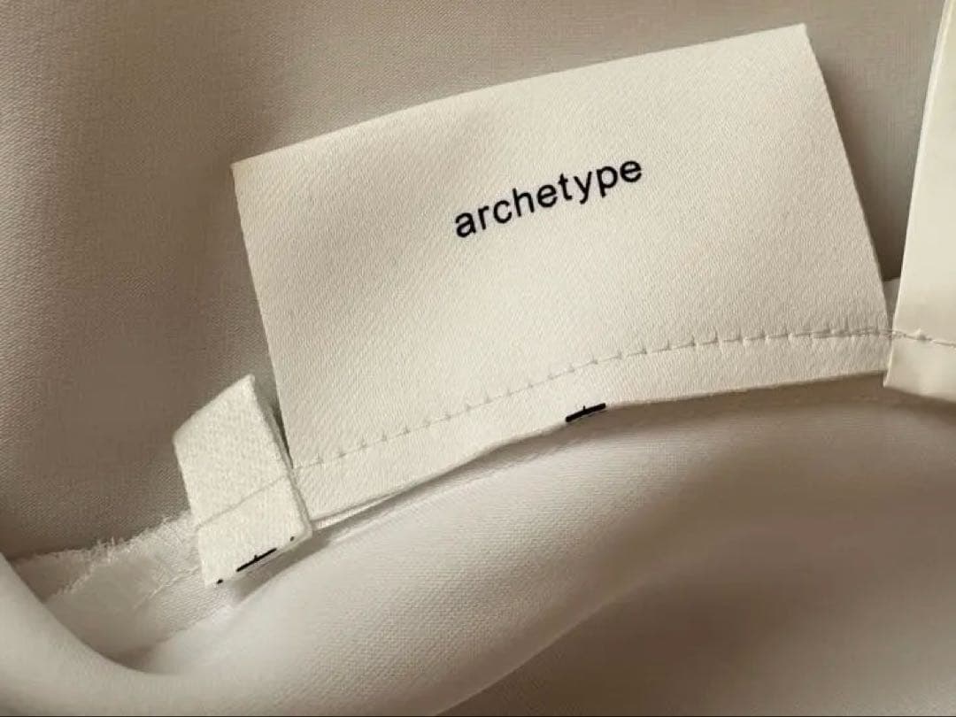 ★*i様 ENFOLD archetypeアーキタイプ　ホワイト　ブラウス　シャ