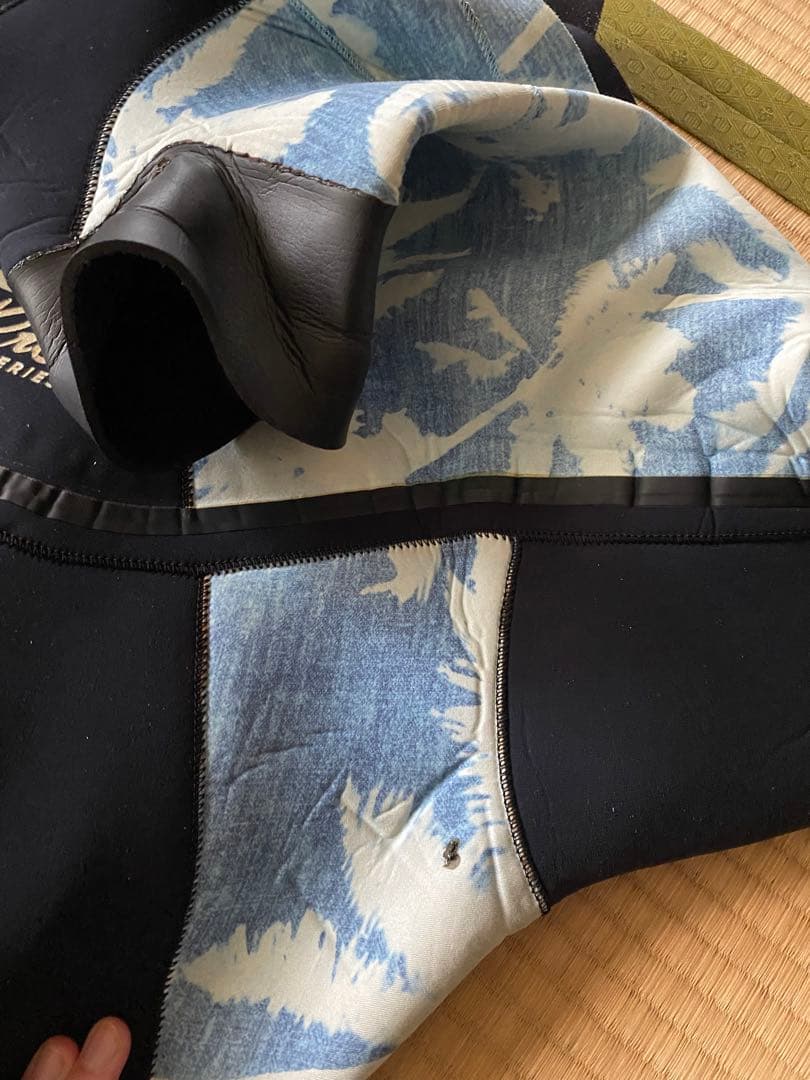 ビラボン　ライトドライスーツ