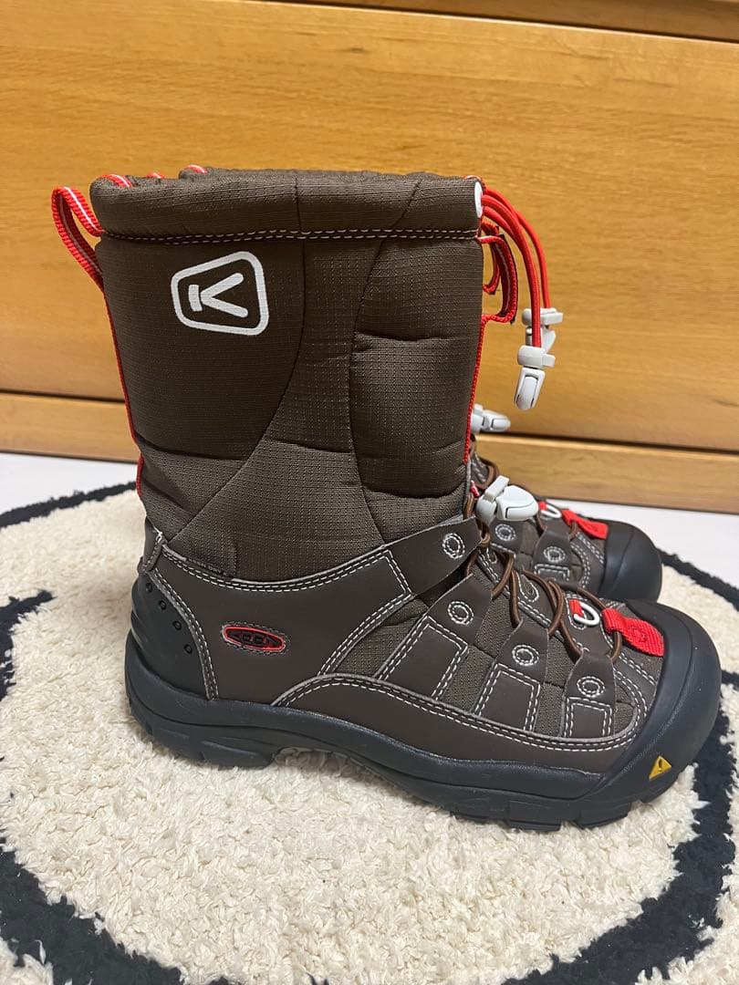 KEEN ウインターポート Ⅱ 24.5