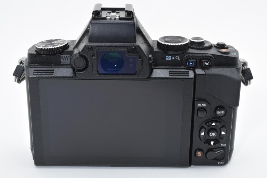 ジャンク◆OLYMPUS OM-D E-M5 バッテリー充電器フラッシュ@c45