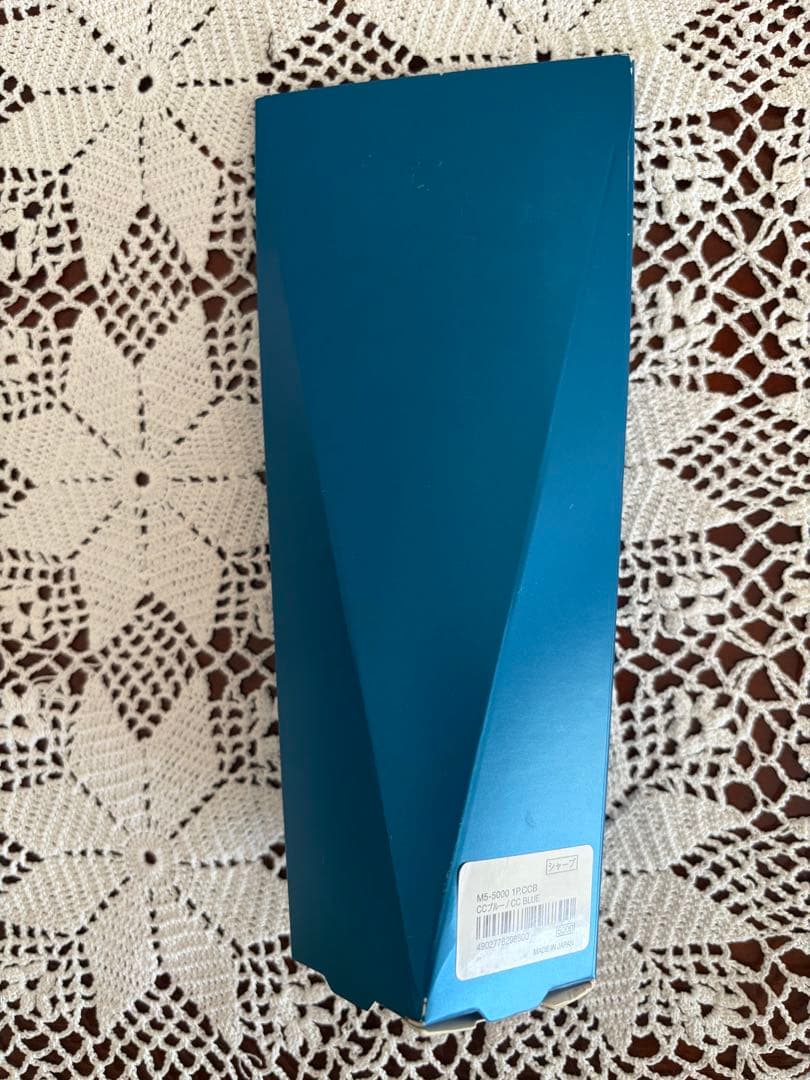 いちょっぺです　　クルトガダイブ　カスケードブルー