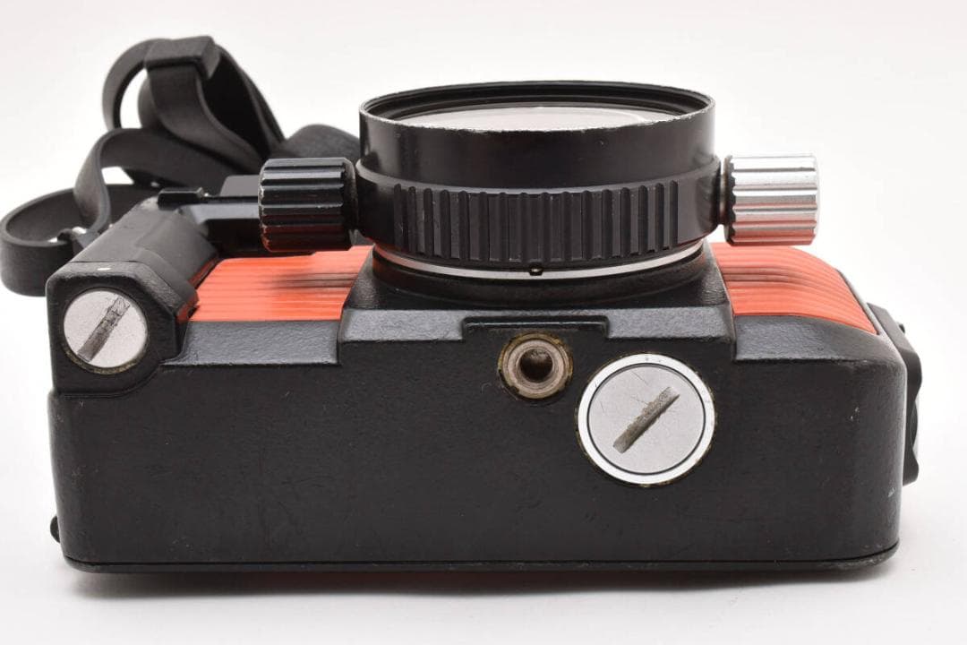 ニコン Nikon NIKONOS-V + 35mm 単焦点付き防水カメラ