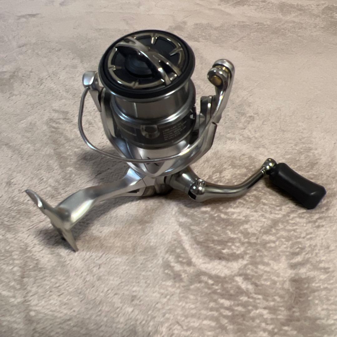リール SHIMANO STRADIC 2500S