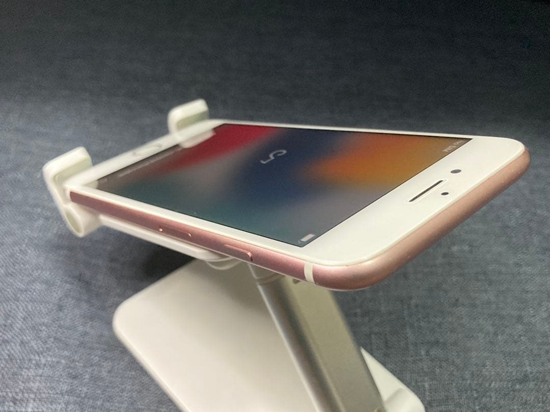 iPhone7 正常動作品 SIMフリー 残債無し ロック解除済み 送料込み！