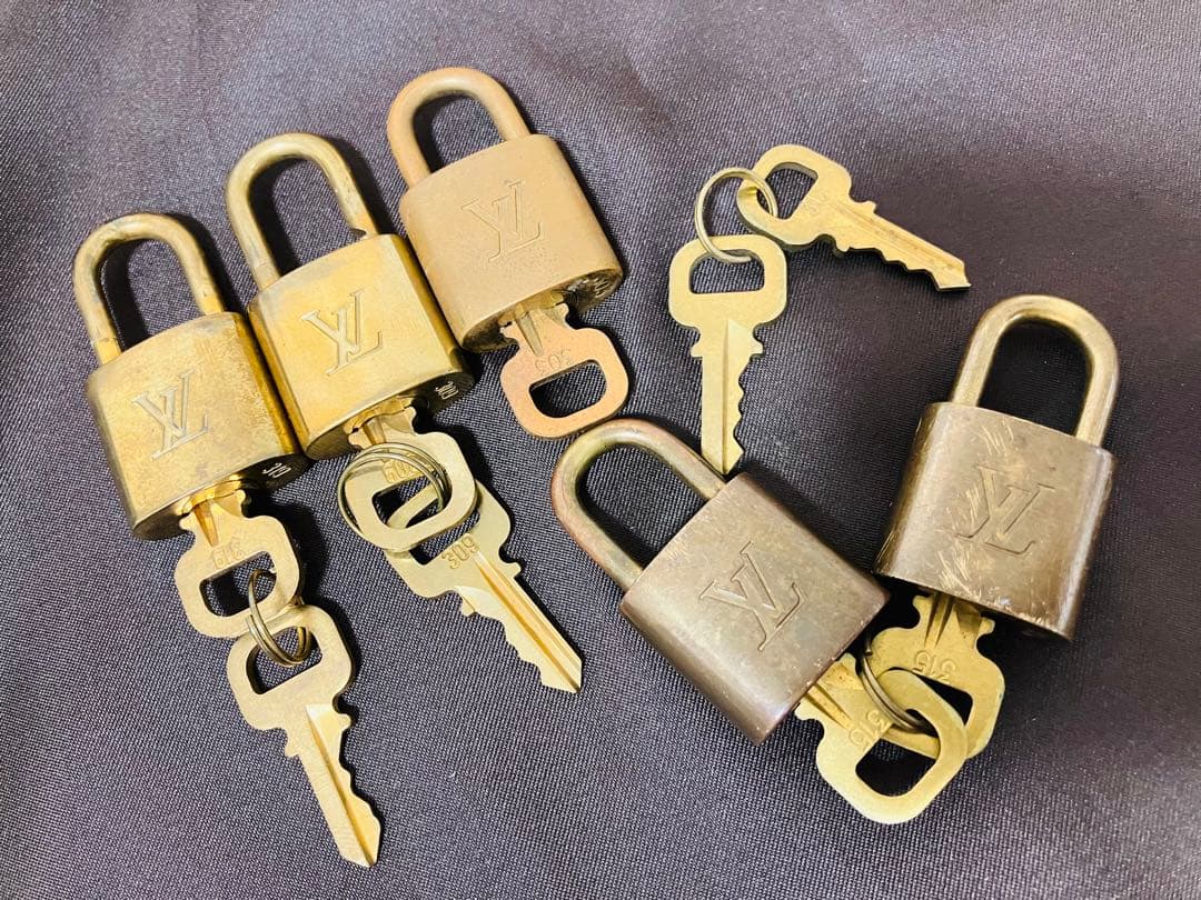 LOUIS VUITTON ルイヴィトン パドロック カデナ 南京錠 セット