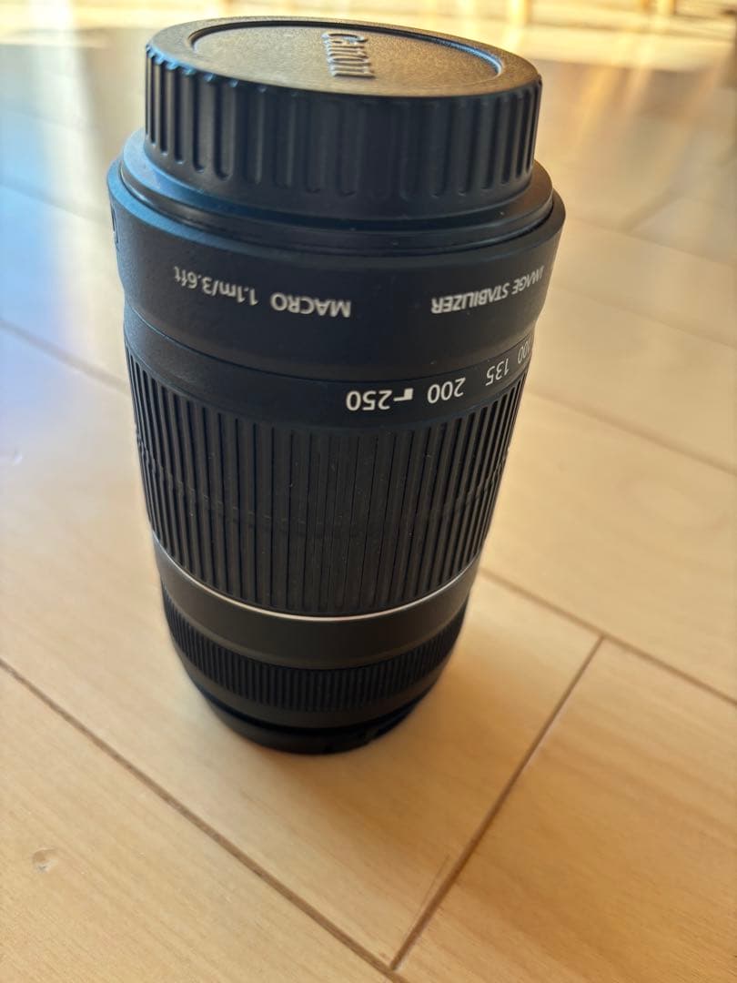 Canon EF-S 55-250mm F4-5.6 IS II ズームレンズ