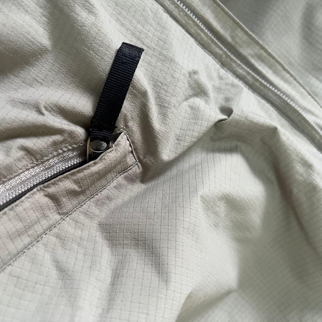 モンベル　スキージャケット　パウダーライトパーカー　M